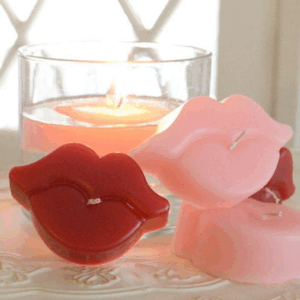 kiss day candle